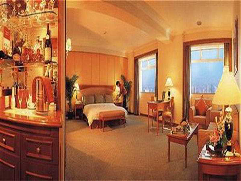 Crowne Plaza Nanjing Hotels & Suites Room photo