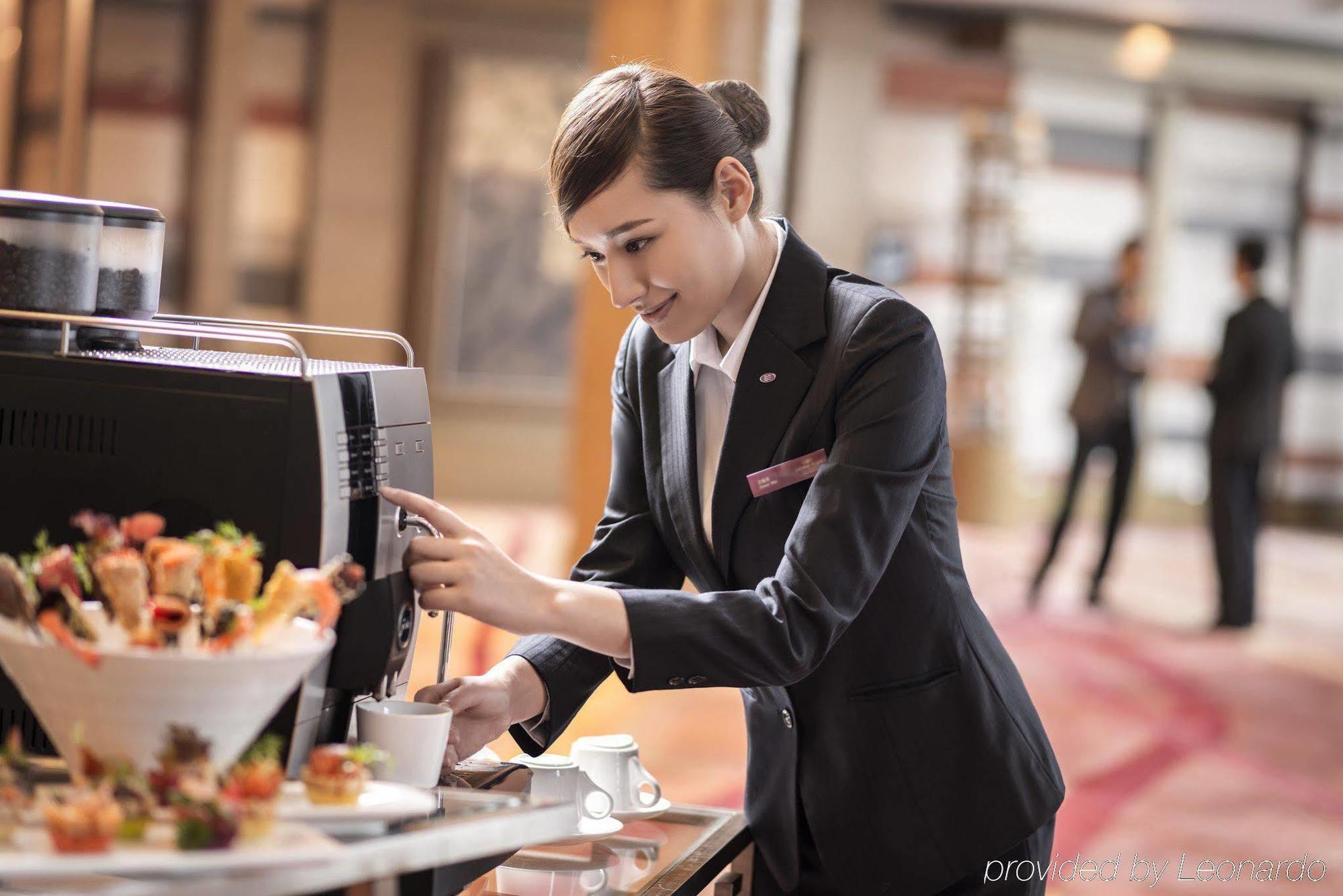 Crowne Plaza Nanjing Hotels & Suites Exterior photo